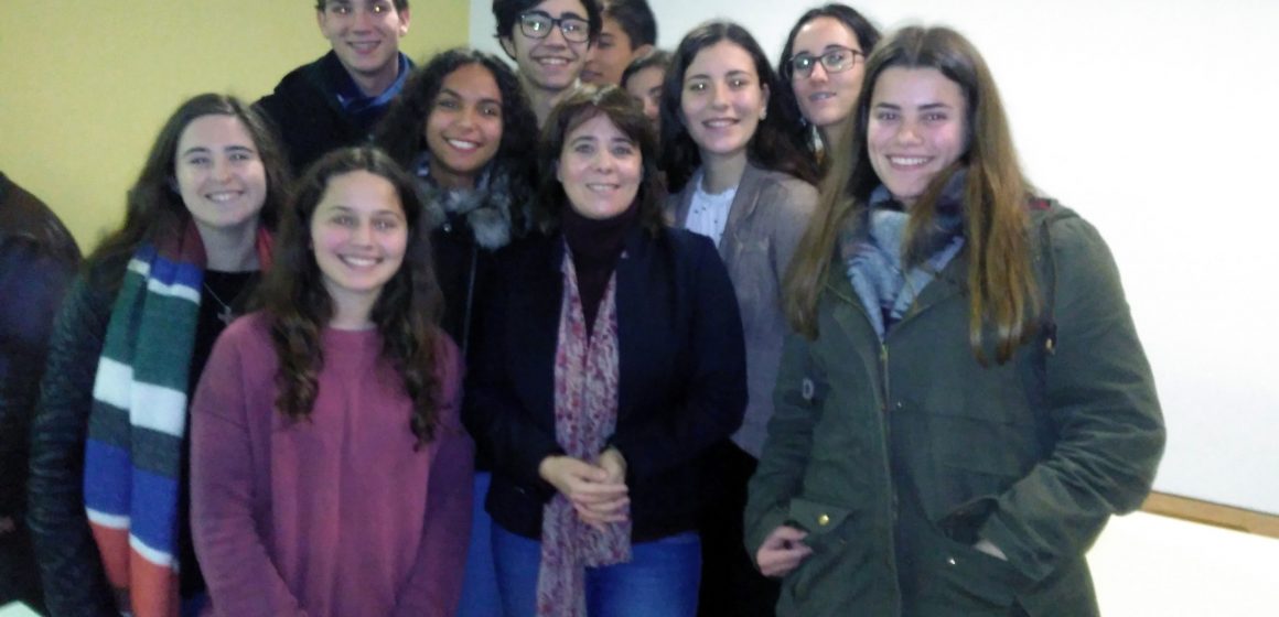 Catarina Martins debateu Igualdade de Géneros na Escola Secundária Marquesa de Alorna Catarina Martins debateu Igualdade de Géneros na Escola Secundária Marquesa de Alorna