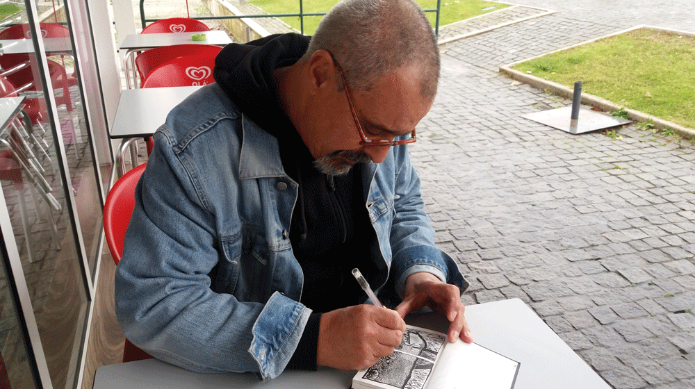 Mário André: um enfermeiro que se tornou artista de BD Mário André: um enfermeiro que se tornou artista de BD