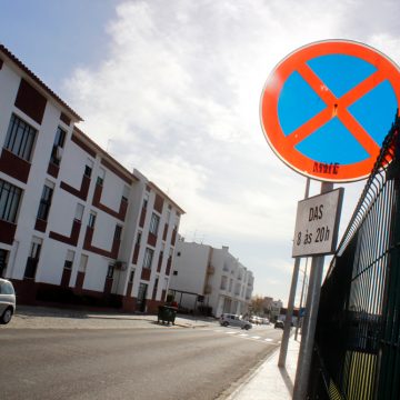 Stop: Vai acabar estacionamento na Av. 25 de Abril