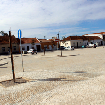 Novo parque com 80 lugares nos antigos celeiros da EPAC (VÍDEO) Novo parque com 80 lugares nos antigos celeiros da EPAC (VÍDEO)
