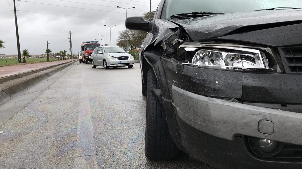 Acidente na rua de Coruche provoca um ferido