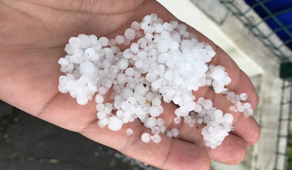 Queda de granizo e aviso amarelo para madrugada de sábado no concelho de Almeirim