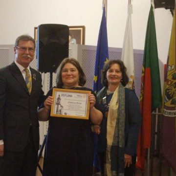 Rotary de Almeirim homenageia Natércia Teles