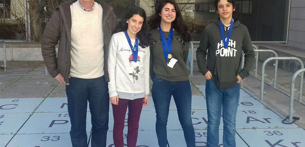 Alunos de Fazendas de Almeirim vencem semifinal das Olimpíadas da Química