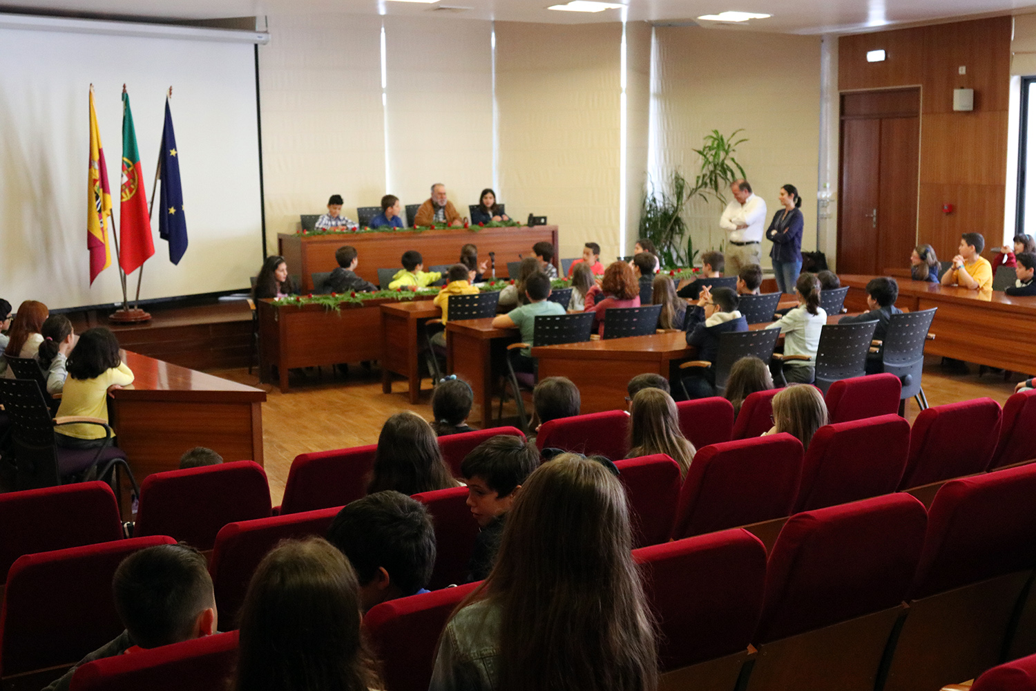assembleia dos jovens (19) assembleia dos jovens (19)