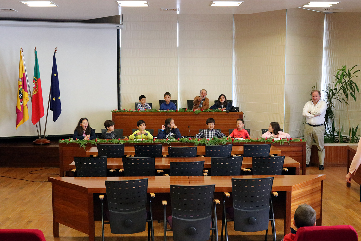 assembleia dos jovens (7) assembleia dos jovens (7)