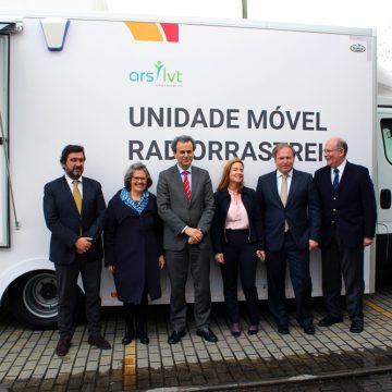 Sec. Estado Adjunto e da Saúde inaugura Unidade Móvel de Radiorrastreio de 700 mil euros em Almeirim