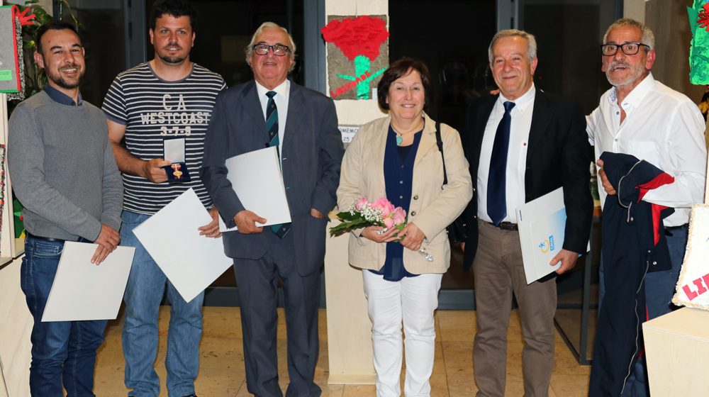 Assembleia Municipal entrega condecorações