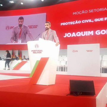 Almeirinense apresentou moção no Congresso do PS