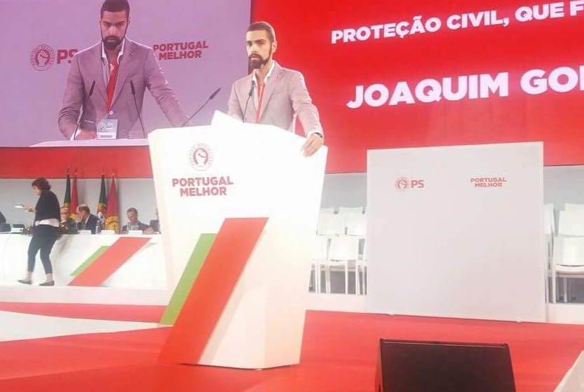 Almeirinense apresentou moção no Congresso do PS