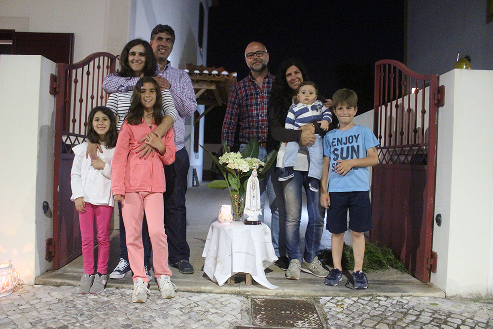 procissao em honra de nossa senhora de fatima (40) procissao em honra de nossa senhora de fatima (40)