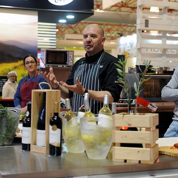 Showcooking de Veado e Javali gourmet por Giorgio Damásio