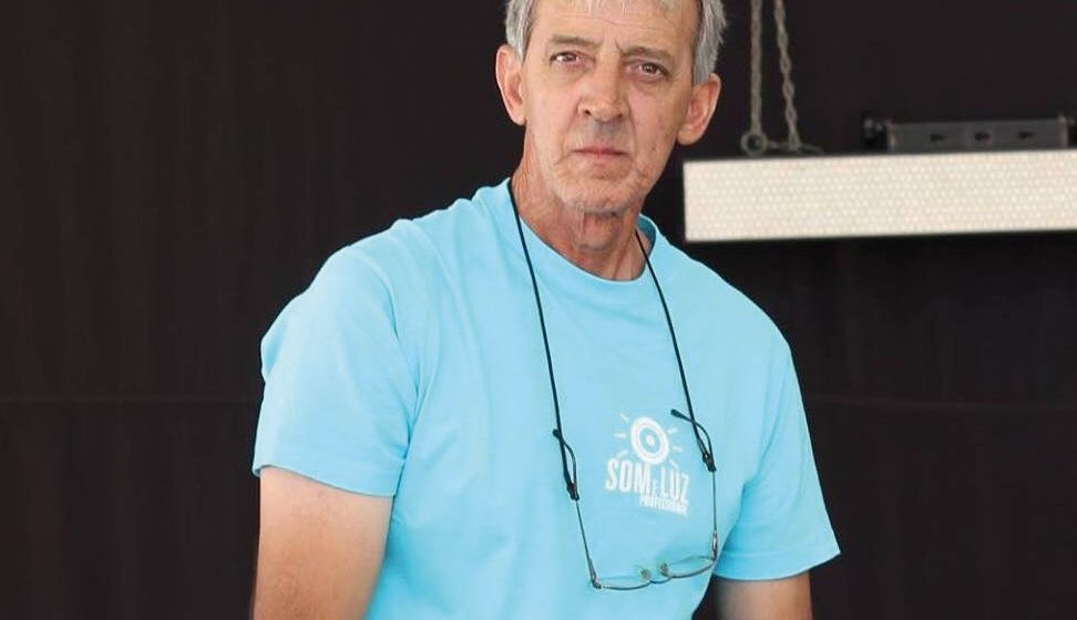 Fernando Campos há 19 anos a fazer luz e som