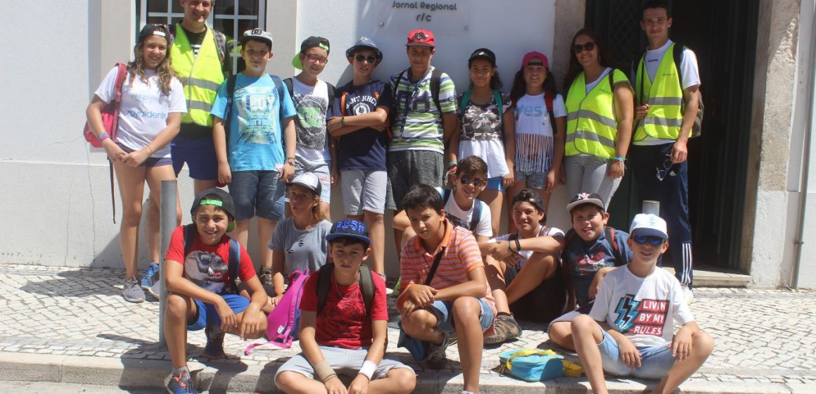 Atl de verão do Município de Almeirim visita instalações de O Almeirinense Atl de verão do Município de Almeirim visita instalações de O Almeirinense