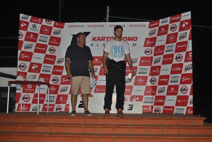 4 horas sumer karts (8) 4 horas sumer karts (8)