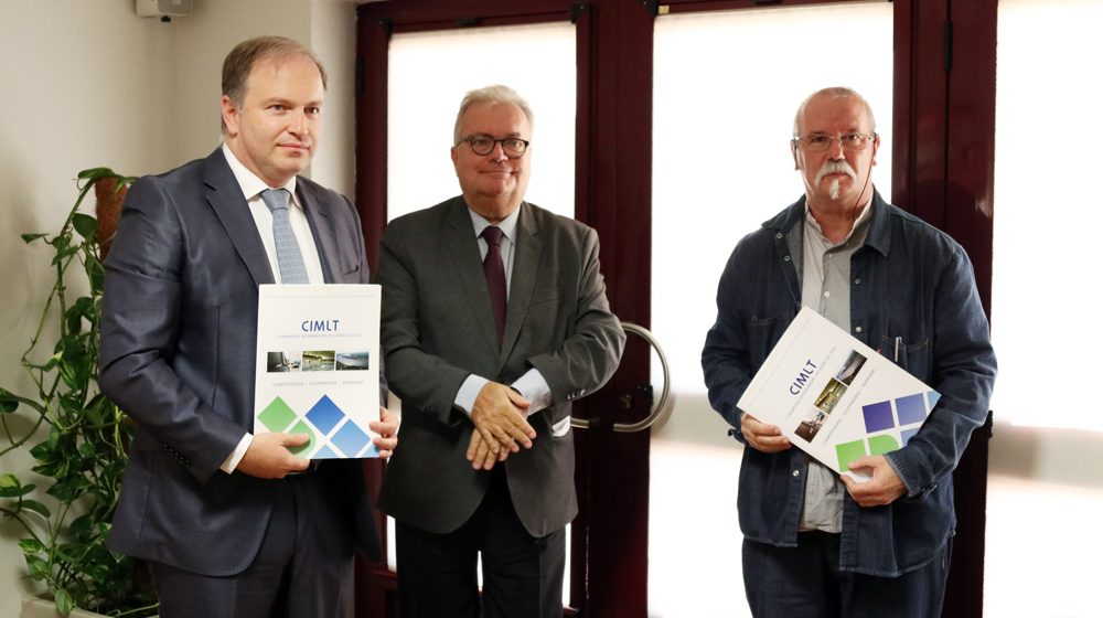 Assinado Acordo de Cooperação para constituição de Rede Intermunicipal de Bibliotecas da Lezíria do Tejo