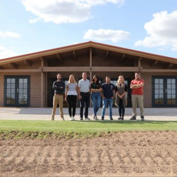 Casas do Ambiente é um projeto líder no seu segmento de mercado Casas do Ambiente é um projeto líder no seu segmento de mercado