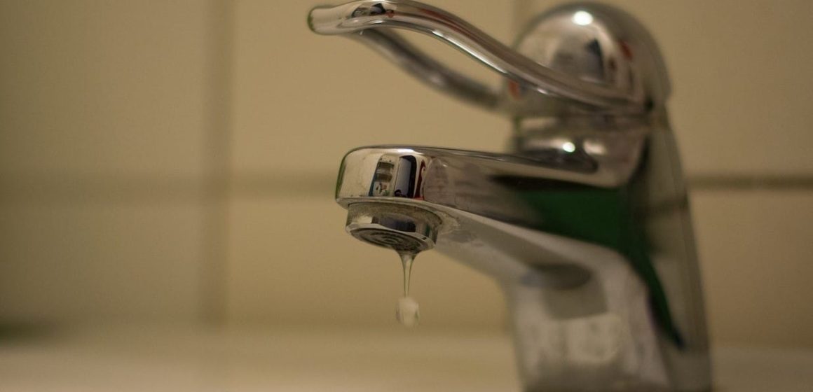 Governo promove campanhas para uso eficiente de água Governo promove campanhas para uso eficiente de água