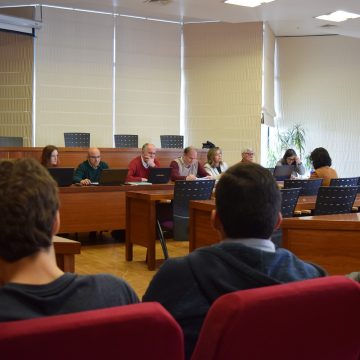Presidente e vereadores saúdam estagiários Presidente e vereadores saúdam estagiários