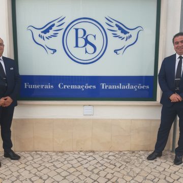 Carlos Bráz e Pedro Sampaio abrem filial da Funerária, em Almeirim Carlos Bráz e Pedro Sampaio abrem filial da Funerária, em Almeirim