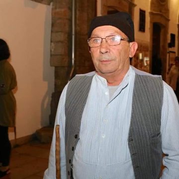 Morreu antigo ensaiador do Rancho Folclórico de Benfica do Ribatejo Morreu antigo ensaiador do Rancho Folclórico de Benfica do Ribatejo