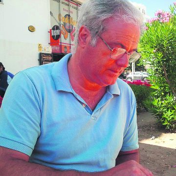 Paulo Serra, um professor fazedor de Arte Paulo Serra, um professor fazedor de Arte
