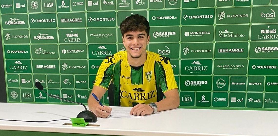 Simão Duarte renova com o CD Tondela Simão Duarte renova com o CD Tondela
