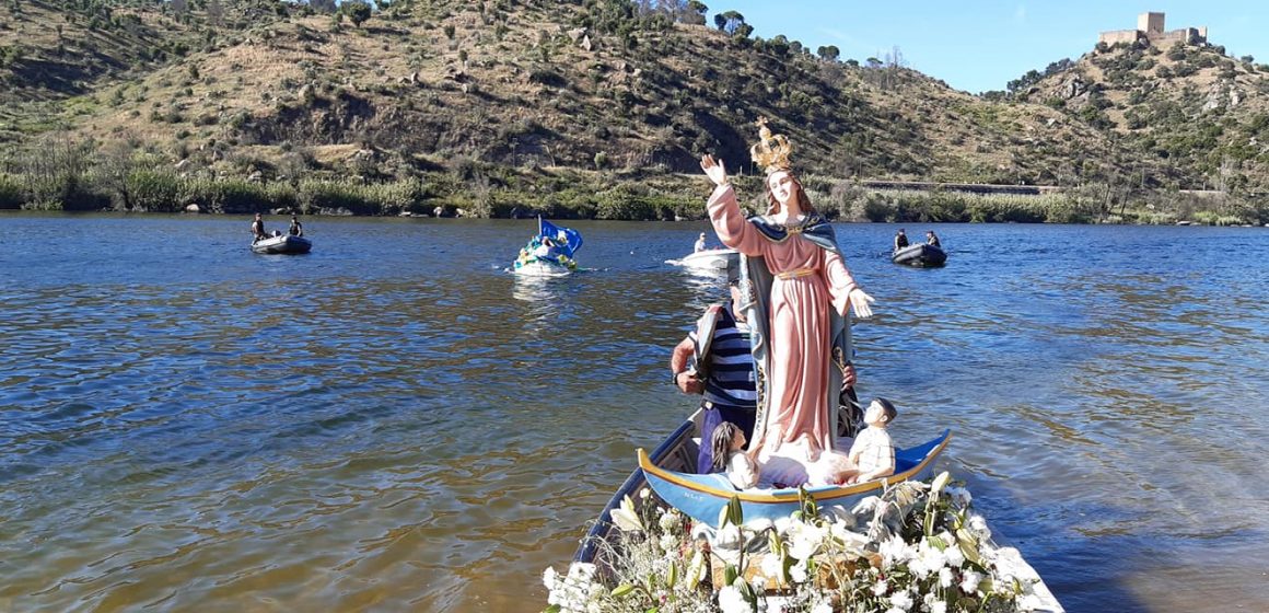 Nossa Senhora dos Avieiros está de regresso ao Tejo e passa em Benfica do Ribatejo no dia 12 de junho Nossa Senhora dos Avieiros está de regresso ao Tejo e passa em Benfica do Ribatejo no dia 12 de junho