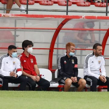 Nuno Proa deixa Benfica e assina pelo mesmo clube de Carvalhal
